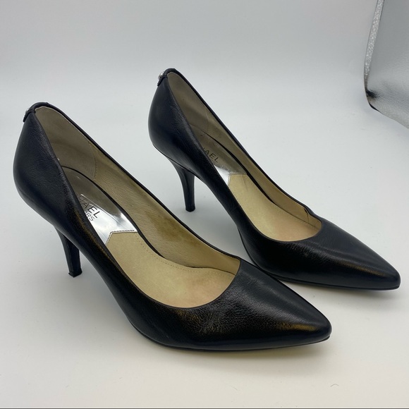MICHAEL Michael Kors Shoes - Michael Kors Pointed Toe Leather Pumps 8